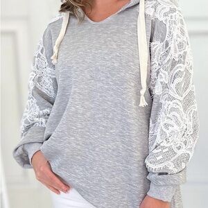 Davi & Dani Scuba Hoodie Lace Sleeve Pullover with Pockets NWT 2X